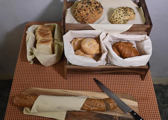 Janez Ostanak kod kuće