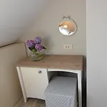 Janez Ostanak kod kuće Ljubljana